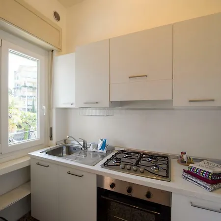 Castagnola 8 Appartamento *