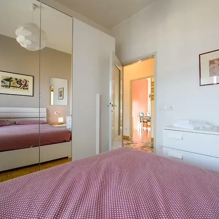 Castagnola 8 *