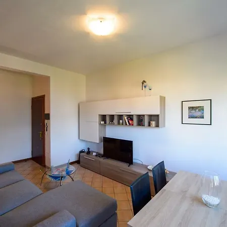 Castagnola 8 Appartamento *