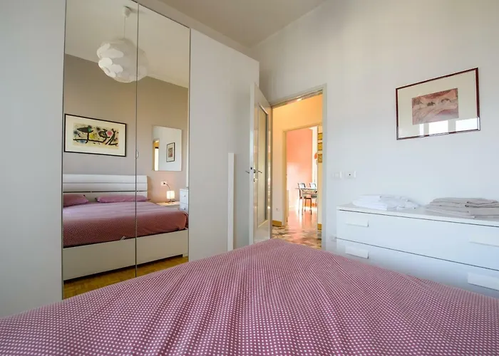 Castagnola 8 *